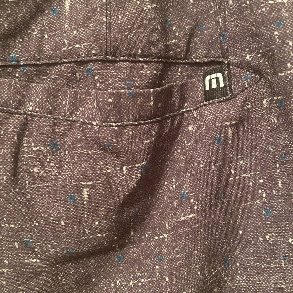 Travis Mathew Golf Shorts Mens 34 Purple Chino Performance‎ Stretch 10" Inseam - Picture 4 of 8
